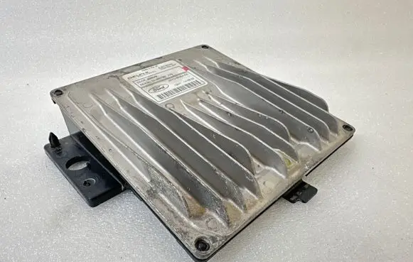 Ford Mondeo Mk III Engine control unit/module ECU 2S7Q9F954EB 80954B 0557981