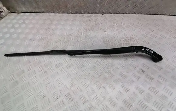 Hyundai Kona I Front wiper blade arm 