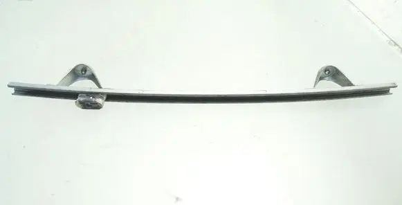 Opel Zafira B Front door windshield rail 13132428