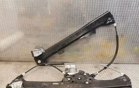 BMW 5 E60 E61 Front door electric window regulator 7034351