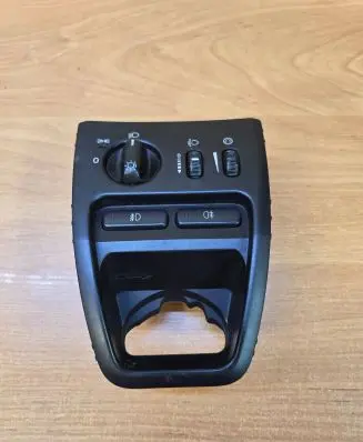 Volvo XC90 Light switch 8685452 MG031200196 04W031