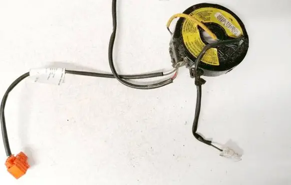 KIA Carens I Airbag slip ring squib (SRS ring)
