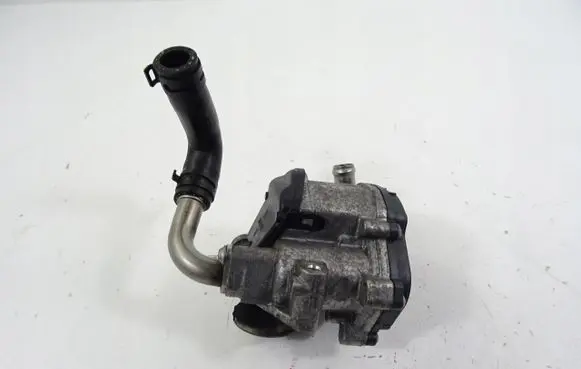 Audi A1 EGR valve 04L131501R