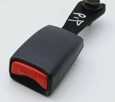 Mitsubishi Colt Front seatbelt buckle G3399