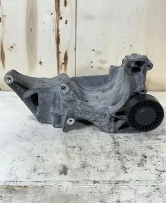 BMW 3 E90 E91 Generator/alternator bracket 7802639 11167802639