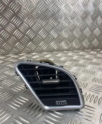 Audi A5 8T 8F Dashboard side air vent grill/cover trim 8T2820902K