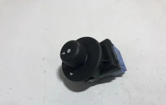 Citroen Xsara Picasso Headlight level height control switch 185526