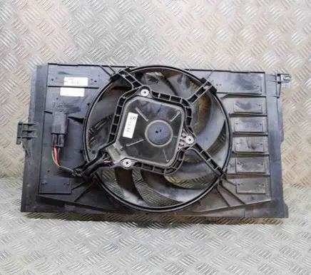 BMW i3 Radiator cooling fan shroud 8642143 5001158