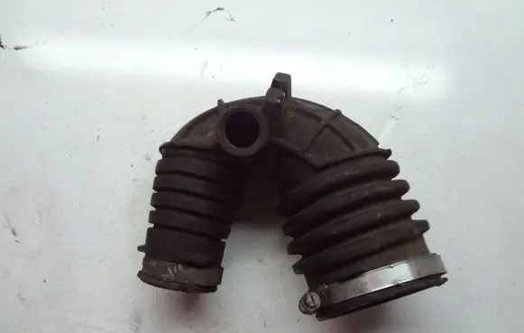 Audi A6 S6 C6 4F Air intake hose/pipe 4F0129615K
