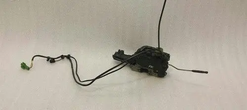 Mercedes-Benz E W211 Coupe door lock (next to the handle) A2117501235