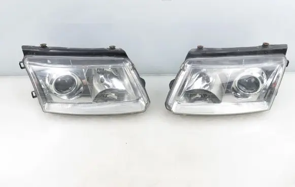Volkswagen PASSAT B5 Headlights/headlamps set 