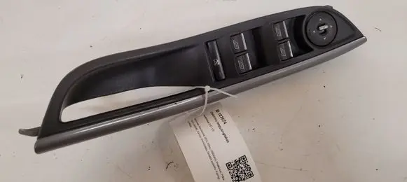 Ford Focus Electric window control switch AM5T14A132AA