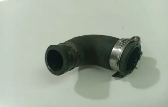 Opel Astra H Engine coolant pipe/hose 