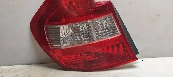 BMW 1 E81 E87 Rear/tail lights 6924501