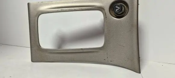Toyota Corolla E120 E130 Gear shifter surround trim plastic 8185