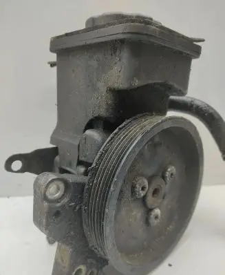 BMW 5 E60 E61 Power steering pump 96209 787106