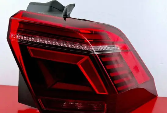 Volkswagen Tiguan Rear/tail lights 5NA945208J