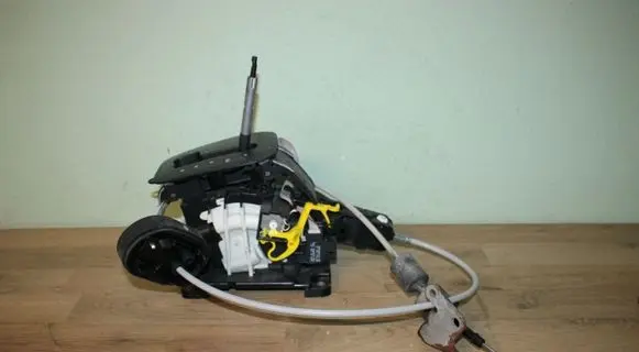 Saab 9-3 Ver2 Gear shifter/selector 55562600