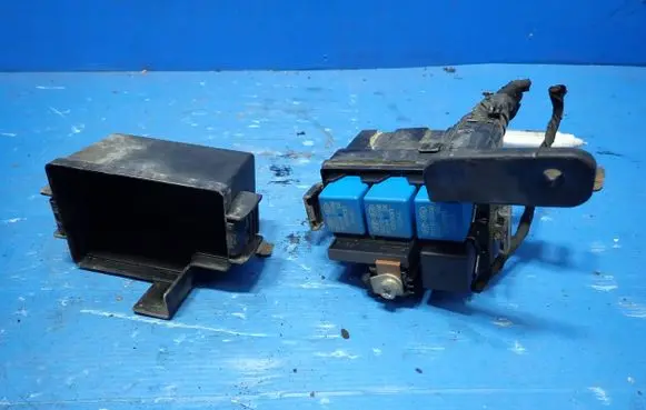 KIA Soul Relay mounting block 