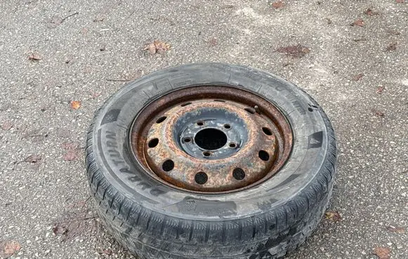 Renault Master II R16 spare wheel 