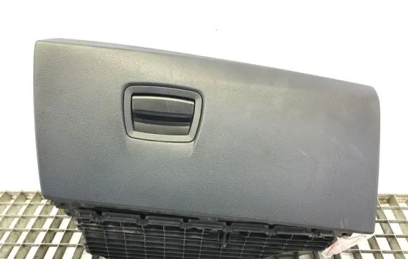 BMW 5 F10 F11 Glove box set 9166683