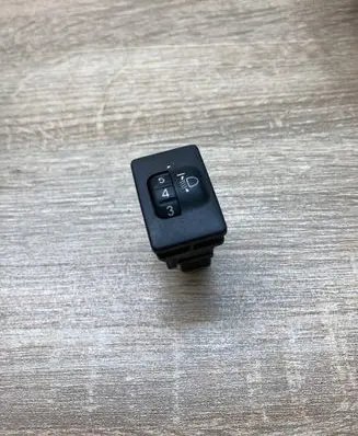Toyota Auris 150 Headlight level height control switch 8415202040
