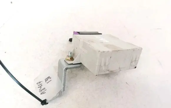 Toyota Avensis T250 Window wiper relay 8594005020 85940-05020