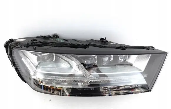 Audi Q7 4M Headlights/headlamps set 4M0941036