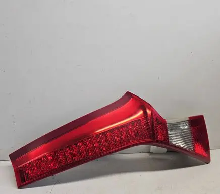 Volvo V70 Tailgate rear/tail lights