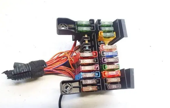 Mercedes-Benz S W221 Fuse box set 2115450301 1394331-1