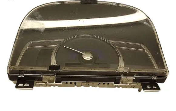 Honda Civic Speedometer (instrument cluster) 78200 78200SNDE100 HR0350104