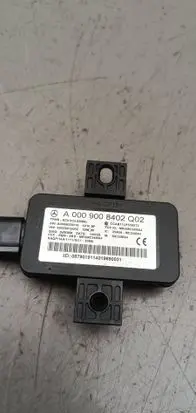 Mercedes-Benz C W204 Tire pressure control unit A0009008402