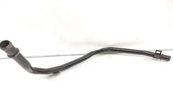 Volkswagen PASSAT B6 Engine coolant pipe/hose 5n0121070f