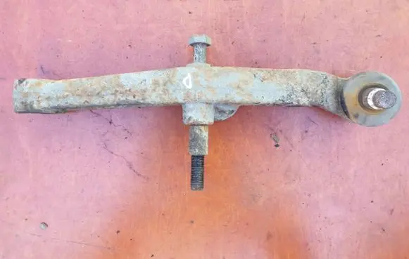 Iveco Daily 4th gen Front lower control arm/wishbone 93815026
