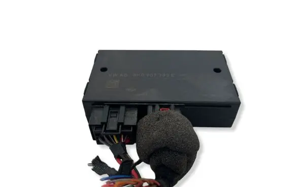 Audi A4 Allroad B8 Tow bar trailer control unit/module 8K0907383E