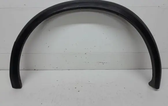 Volkswagen Golf II Front arch trim 191853718