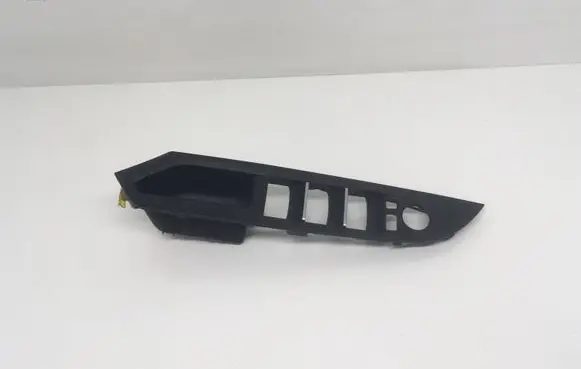 BMW 6 F12 F13 Front door window switch trim 7233707