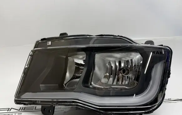 Man TGE 1gen Headlight/headlamp 10663050000