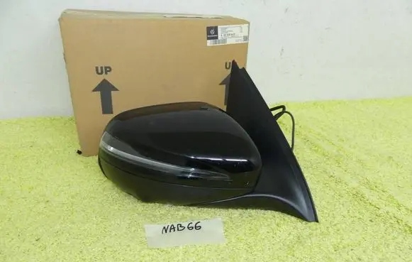 Mercedes-Benz GLE W167 Front door electric wing mirror 1678109401