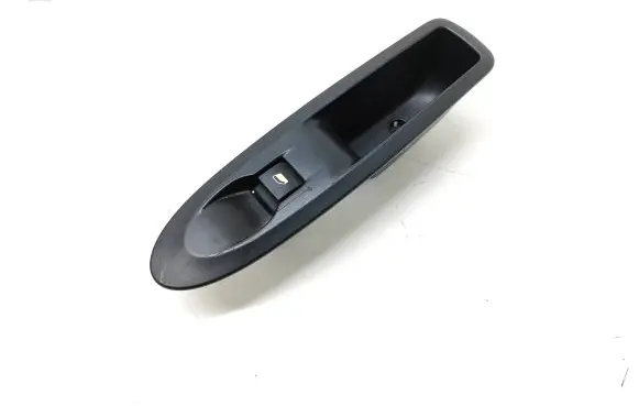 Citroen C4 II Electric window control switch 9670298277