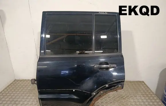 Mitsubishi Pajero Rear door 