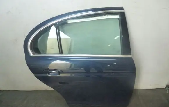 Jaguar S-Type Rear door