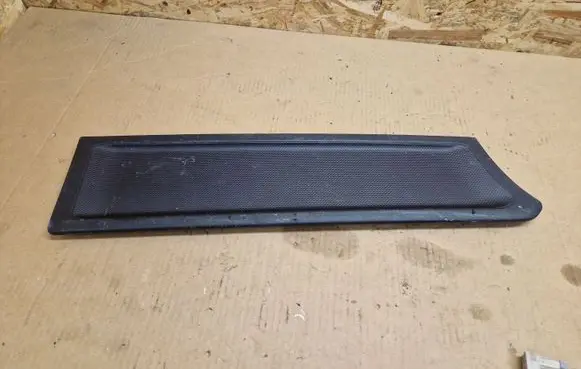 Toyota Avensis T270 Other trunk/boot trim element 6474305010