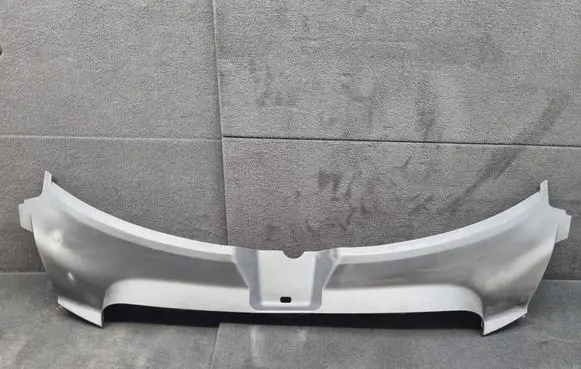 Audi A6 S6 C6 4F Radiator trim 4F0807081