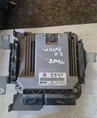 Volkswagen Touran I Engine control unit/module 03G906016DR 0281011844 1039S05322