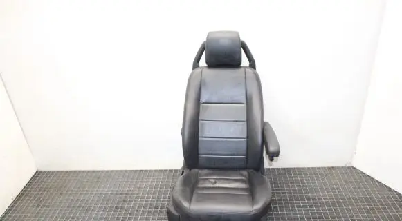 Front passenger seat