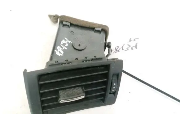 Audi A4 S4 B7 8E 8H Dash center air vent grill 8E0820901F