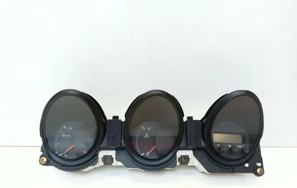 Mitsubishi 3000 GT Clock MB604755