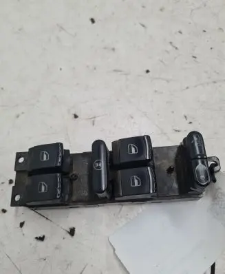 Volkswagen Golf IV Electric window control switch 1J4959857