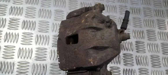 Hyundai Tucson JM Front brake caliper